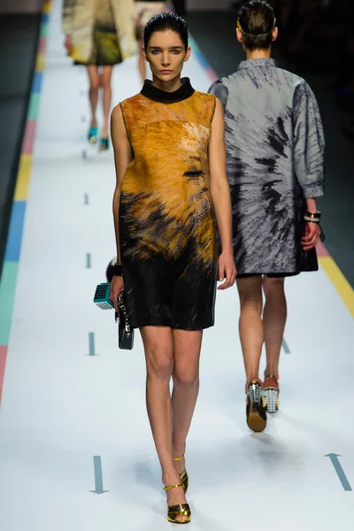 Look 42